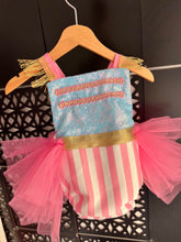 Circus sirk yılbaşı konsepti pembe